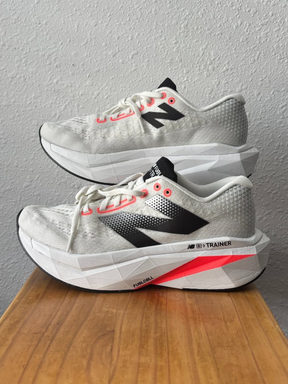 NEW BALANCE fuelcell supercomp trainer v3 running shoes white black 10 WRCXCS4